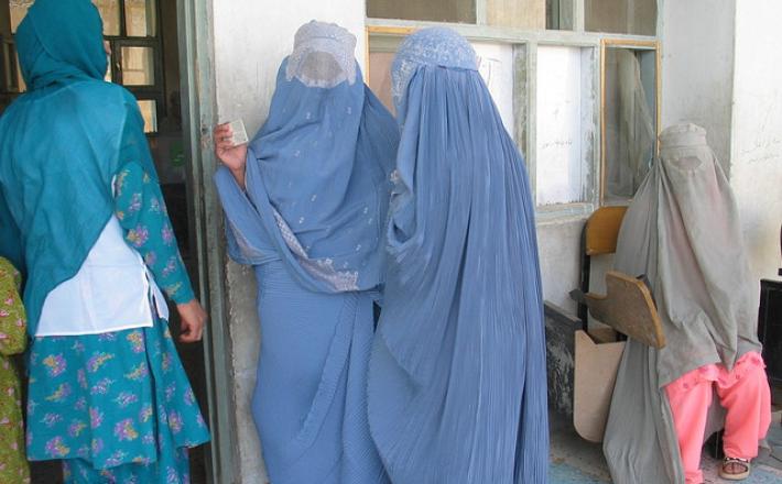 Afghanistan women vote