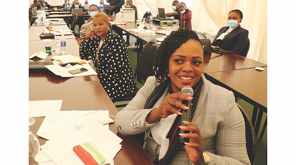 Zimbabwe Fear Of Sexual Harassment Keeps Young Women Out Of Politics zimbabwe-fear-of-sexual-harassment-keeps-young-women-out-of-politics