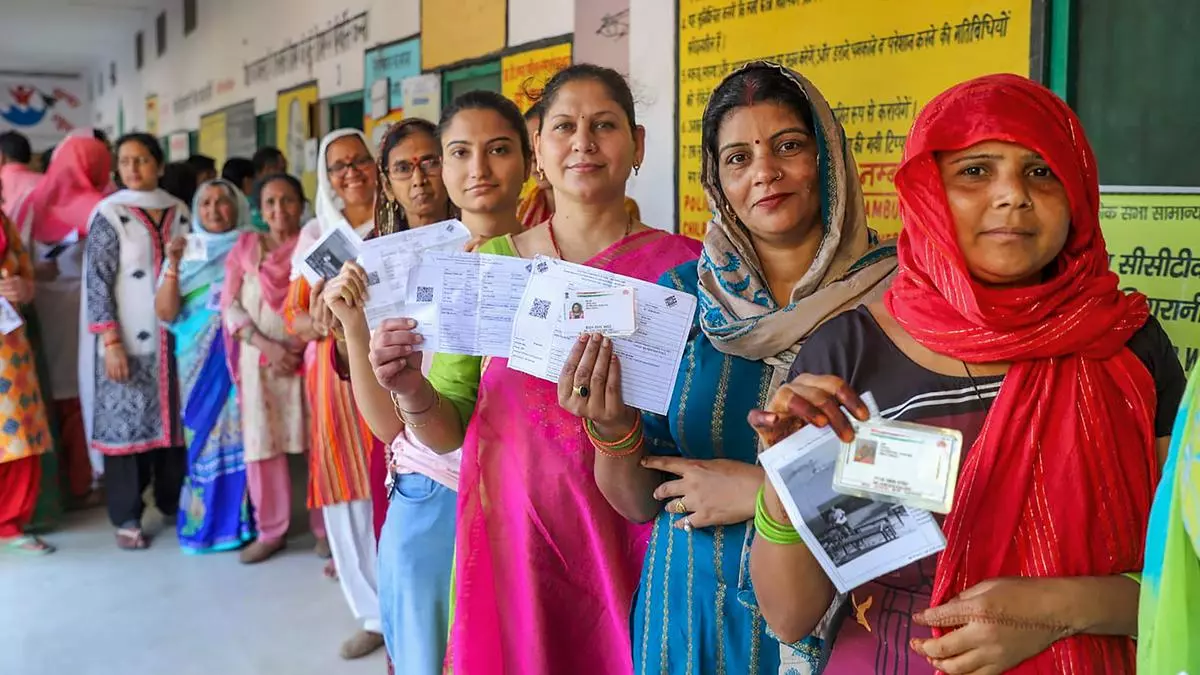 Women voters new centre of gravity in Indian politics, says SBI research  department | International Knowledge Network of Women in Politics