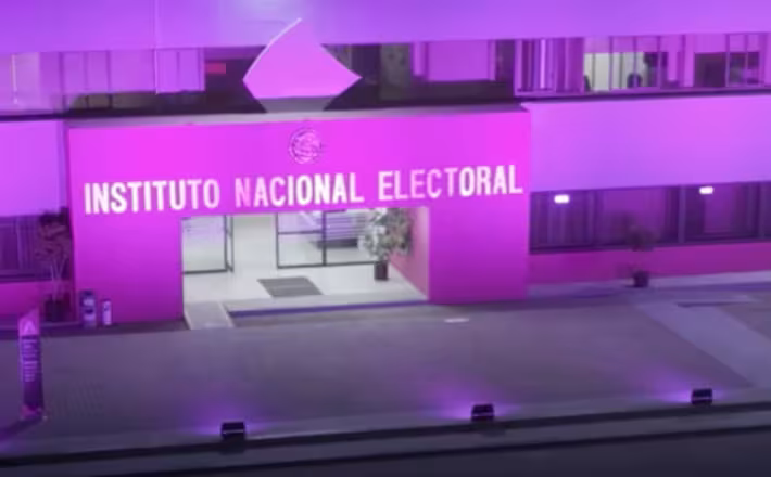 https://www.infobae.com/mexico/2026/08/18/redes-sociales-y-la-inteligencia-artificial-en-la-mira-del-ine-para-combatir-violencia-politica-contra-mujeres/