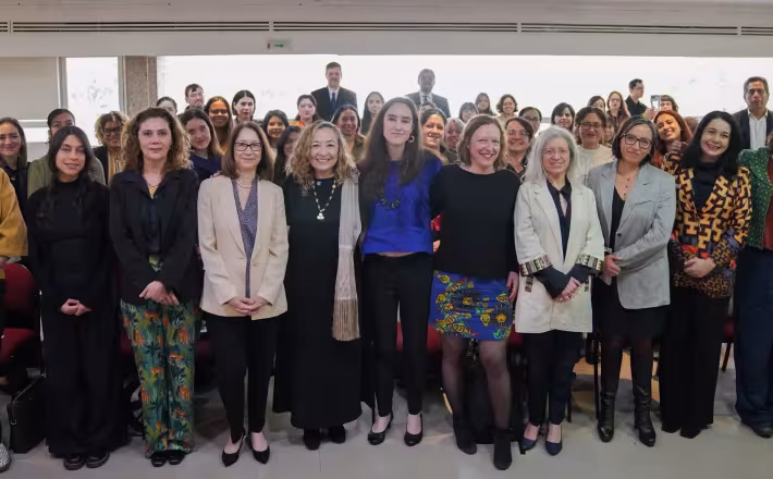 https://lac.unwomen.org/es/stories/noticia/2026/07/medir-para-transformar-onu-mujeres-impulsa-una-agenda-regional-de-datos