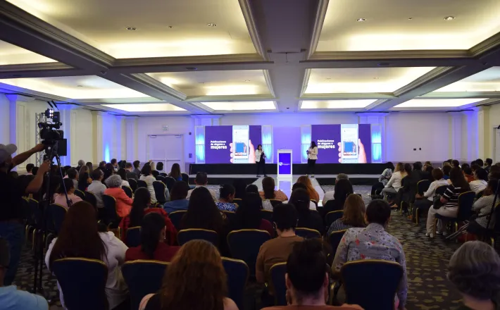 https://lac.unwomen.org/es/stories/noticia/2026/07/participacion-politica-de-las-mujeres-en-el-salvador-aprendizajes-para-fortalecer-la-igualdad