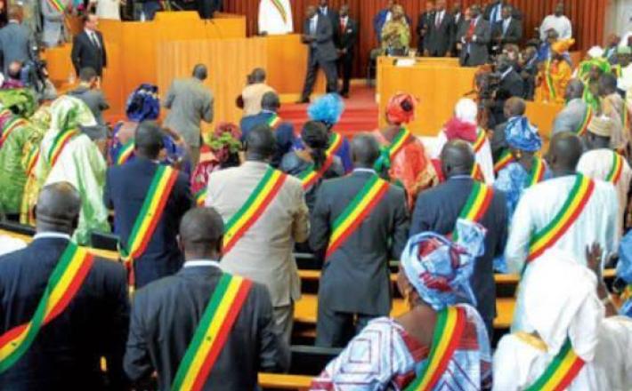 https://www.pressafrik.com/Representation-politique-les-moins-de-35-ans-quasi-absents-des-instances-locales-et-nationales_a309750.amp.html
