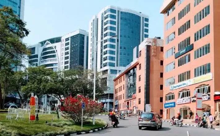 https://lejournal.africa/en/article/kigali-accueille-l-academie-africaine-pour-le-leadership-politique-des-femmes-01522f1d