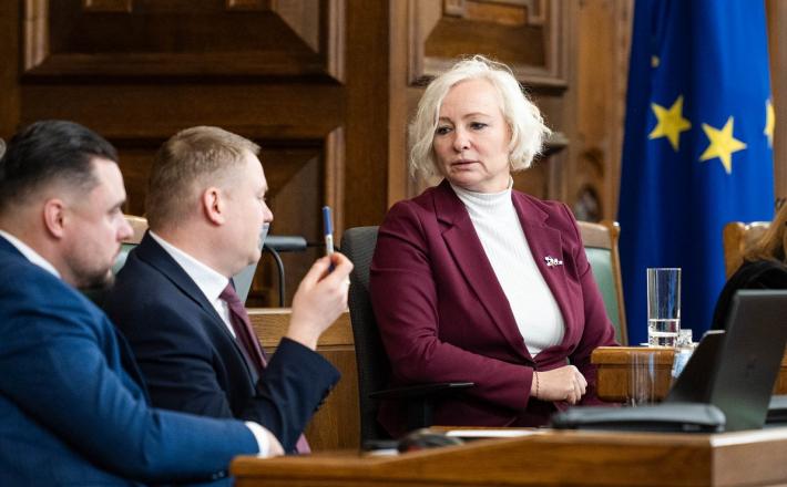 https://eng.lsm.lv/article/politics/saeima/05.03.2026-women-still-under-represented-in-european-politics-despite-improving-trend.a636920/