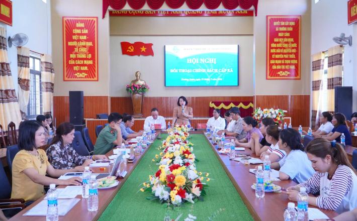 https://www.vietnam.vn/fr/doi-thoai-chinh-sach-dong-hanh-cung-phu-nu-xa-truong-xuan
