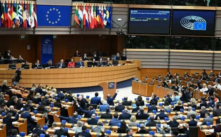 https://www.radiocable.com/pornografia-deepfake-mujeres-politicas-europa461.html