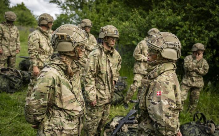 https://www.euractiv.com/section/politics/news/denmark-introduces-mandatory-conscription-for-women-amid-growing-threat-from-russia/