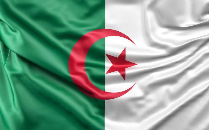 تمديد عطلة الأمومة إلى 5 أشهر لتعزيز الحماية الاجتماعية للمرأة العاملة