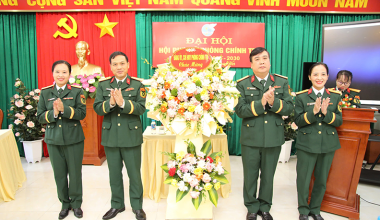 https://www.vietnam.vn/fr/hoi-phu-nu-phong-chinh-tri-hoc-vien-chinh-tri-xay-dung-nguoi-phu-nu-4-tot