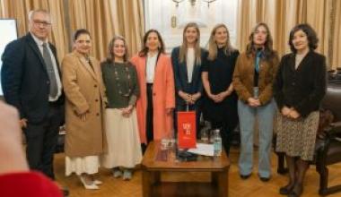 https://elsiglo.cl/la-violencia-politica-digital-contra-las-mujeres-adopta-multiples-formas/