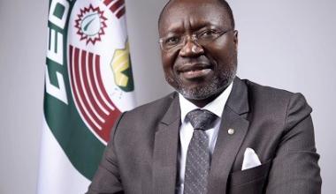 https://www.voicegambia.com/les-dirigeants-de-la-cedeao-sengagent-a-atteindre-la-parite-entre-les-sexes-dans-la-representation-politique-dici-2035/?amp=1