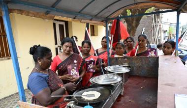 https://www.thehindu.com/news/national/tamil-nadu/tn-assembly-election-dmks-women-led-grassroots-push-blends-politics-with-ar-outreach/article70675497.ece