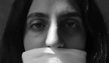 https://globalvoices.org/2026/05/09/woman-journalist-victim-in-pakistan-takes-action-against-online-harassment/