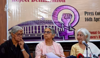 https://www.infobae.com/america/mundo/2026/04/16/la-propuesta-para-ampliar-la-representacion-femenina-en-la-politica-india-divide-al-parlamento/