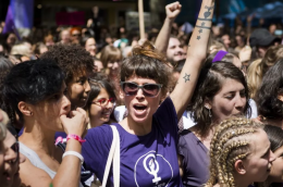 https://www.lqj.ch/articles/malgre-les-efforts-des-partis-les-femmes-restent-minoritaires-sur-les-listes-118089