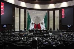 https://elpais.com/mexico/2026-01-12/el-proyecto-de-reforma-electoral-de-sheinbaum-arranca-una-semana-critica.html?outputType=amp