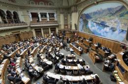 https://www.rts.ch/info/societe/2026/article/stereotypes-de-genre-les-parlementaires-plus-touches-que-les-citoyens-29306286.html