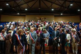 https://www.la-croix.com/politique/conseils-municipaux-la-part-de-femmes-maires-augmente-mais-la-route-vers-la-parite-est-encore-longue-20250916