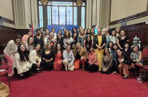 https://www.gub.uy/agencia-uruguaya-cooperacion-internacional/comunicacion/noticias/encuentros-mujeres-politicas-posibilitan-dialogos-reflexion-colectiva