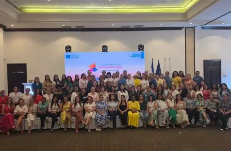 https://lac.unwomen.org/es/stories/noticia/2026/05/participacion-politica-de-las-mujeres-en-honduras-avanza-con-dialogo-sobre-barreras-estructurales