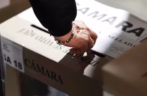 https://www.semana.com/politica/articulo/investigadores-documentaron-la-violencia-politica-digital-contra-las-mujeres-en-las-elecciones-legislativas-este-fue-el-resultado/202645/