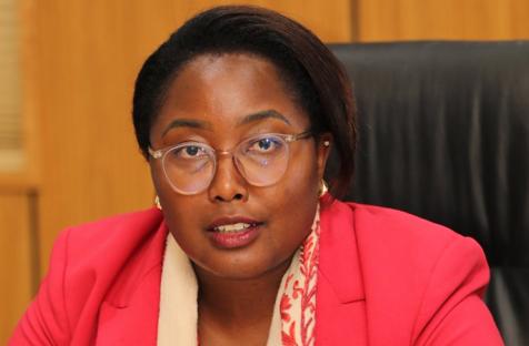 https://www.namibian.com.na/online-trolling-silences-women-in-politics-says-theofelus/