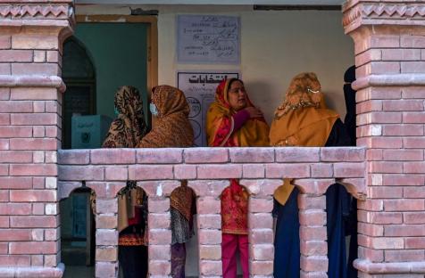 https://ifex.org/young-women-in-pakistani-politics-are-limiting-their-social-media-presence-because-of-widespread-image-based-abuse/