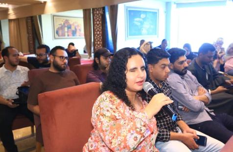 د.مريم عادل أمينة الشئون السياسية بالحزب المصري الديمقراطي والمرشحة المحتملة لمجلس النواب 2025 في أحد المؤتمرات - خاص فكر تاني