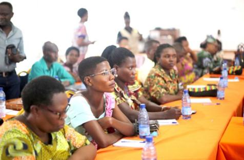 Participation politique : les femmes encore à la traîne