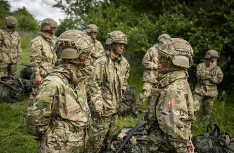 https://www.euractiv.com/section/politics/news/denmark-introduces-mandatory-conscription-for-women-amid-growing-threat-from-russia/
