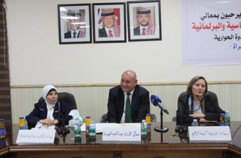 العودات: إنجاز تاريخي حققته المرأة بفوزها بمنصب نقيب أطباء الأسنان