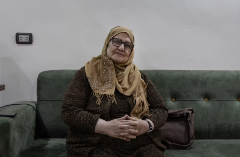 https://www.lemonde.fr/international/article/2026/02/19/syrie-l-inquietude-des-femmes-kurdes-face-a-la-charia-du-nouveau-gouvernement_6667431_3210.html