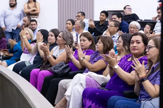 https://elsoldechiapas.com/congreso-fortalece-proteccion-de-mujeres-frente-a-violencia-politica/