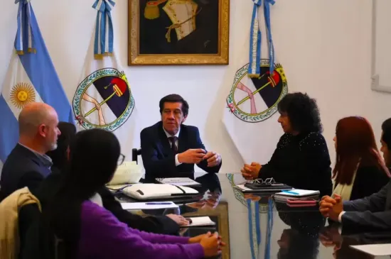 https://www.somosjujuy.com.ar/jujuy/jujuy-onu-mujeres-articulan-politicas-prevencion-atencion-violencia-genero-n122258